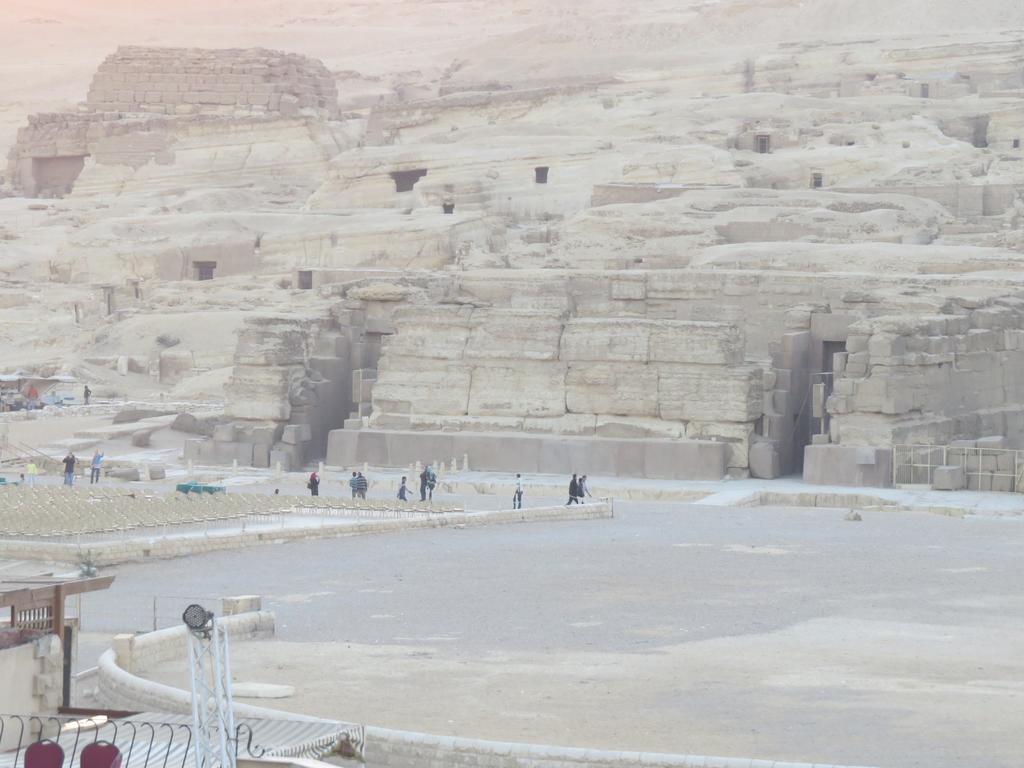 Mena Pyramids Hotel 3*