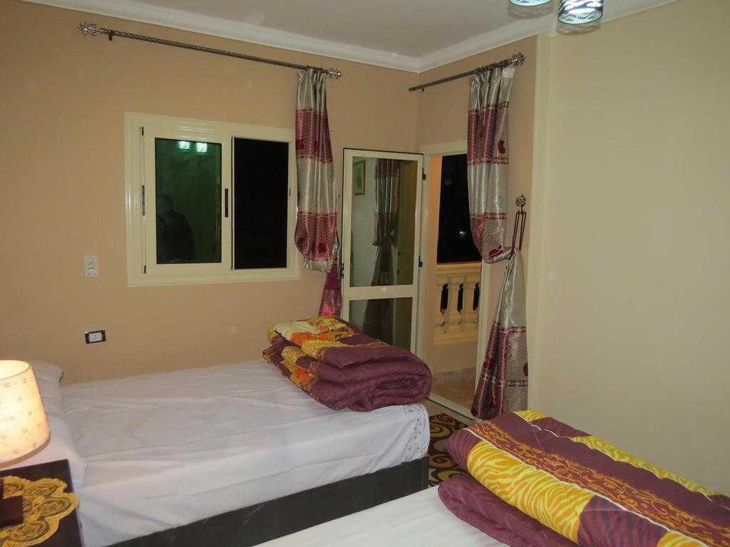 Hotel Mena Pyramids 3*